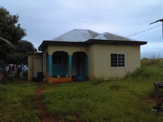 Nief Mountain, St. Elizabeth, Jamaica - House for Sale